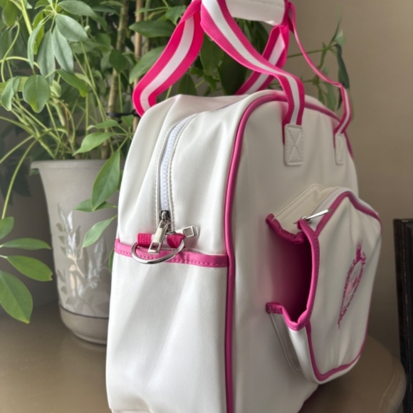 Monaco Vegan Leather Pickleball Sling Backpack, White with Pink Accents - Picture 5 of 8